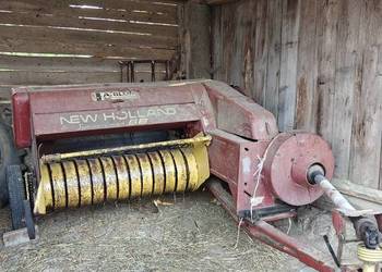 Prasa kostka New Holland S68