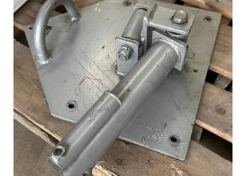 Uchwyt na gryf Landmine