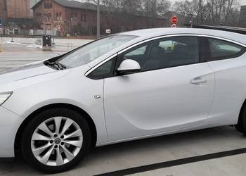 Opel Astra j gtc