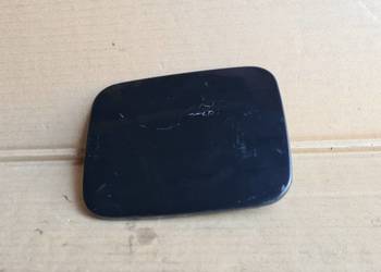 Suzuki Ignis FH 00-03klapka wlewu paliwa kolor czarny ZJ3 Suzuki Ignis FH 00-03klapka wlewu paliwa kolor czarny ZJ3