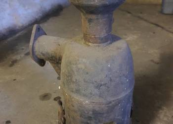 Sprzedam filtr powietrza do ursusa c330