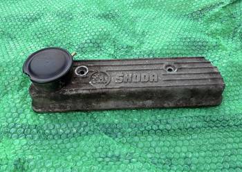 Pokrywa zaworów skoda fabia felicia 8v Favorit