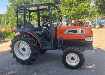 Kubota L270