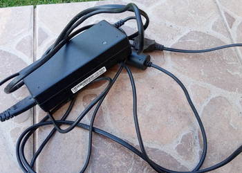 zasilacz do laptopa fujitsu siemens oryginalny