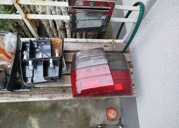 Fiat uno mk1 lampy tył tylne Aric