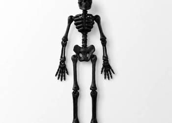 Ruchomy szkielet FLEXI 3D – figurka dekoracyjna Halloween czarna