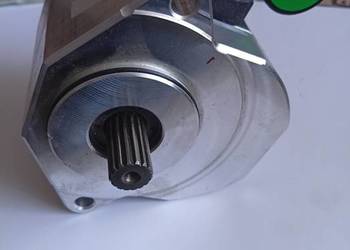 Pompa podnośnika C385