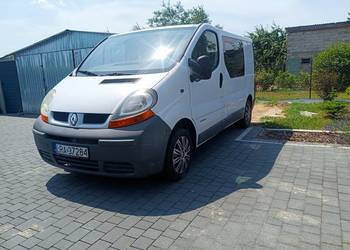 Renault Trafic bus przyczepka