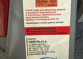 Fotelik dziecięcy.