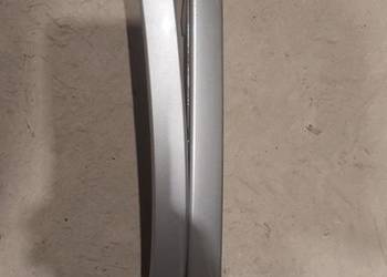 Opel omega listwy pod reflektory