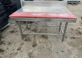 Stół roboczy ze stali nierdzewnej z płytą polietylenową 150x90x85