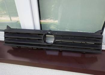 VW Passat B2 32b grill atrapa przednia chłodnicy
