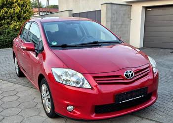 Toyota Auris 1,6 Benzyna