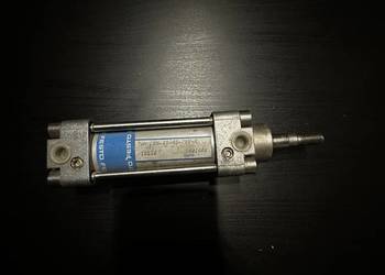 Siłownik Pneumatyczny Tandem FESTO DDN 32/40 PPV A