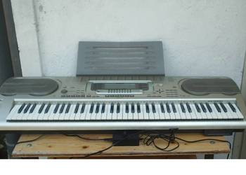 Keyboard Casio WK3300, 6 oktaw, klawiatura dynamiczna