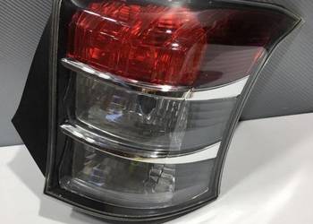 TOYOTA IQ PRAWA LAMPA TYŁ