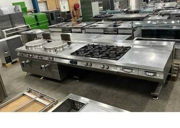 Wyspa gastronomiczna  2 kotły 100 l + 6-palnikowa kuchnia gazowa 96 kW