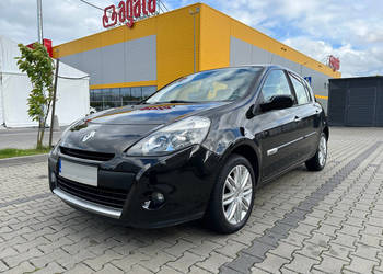 Renault Clio III Initiale Paris 1.5 dCi 106KM