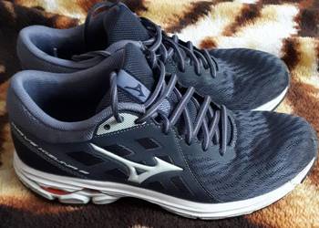 Mizuno Wave Kizuna 2 rozmiar 40,5