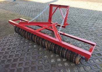 Wał posiewny zawieszany