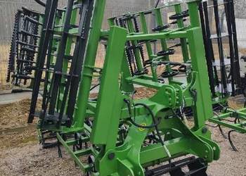 Agregat uprawowy z wałkiem z przodu HERKULES hydrauliczny