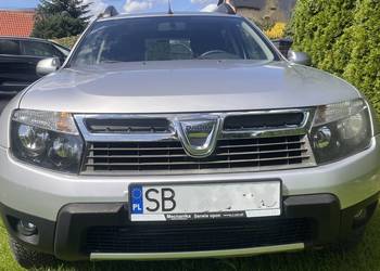 Dacia Duster 1.5 Dci Srebrna Klima dwa komplety kół