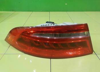 JAGUAR XE 2.0 D 16r SEDAN 4D lampa lewa tyl