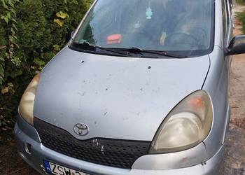 Toyota yaris verso
