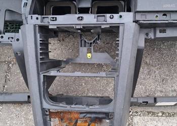 Deska rozdzielcza Opel Meriva 1