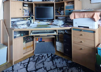 Biurko narożnikowe z szafką