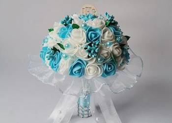 Komunia Święta Bukiet Biało – Niebieski Róże Piankowe