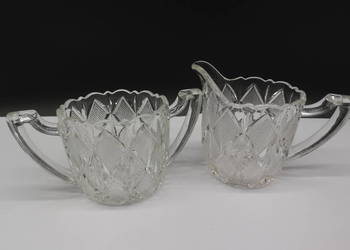 Komplet do serwowania:Mlecznik i Cukiernica McKee Glass Quintec ok. 1910 r.