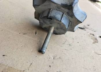 AUDI 80 B4  UCHWYT MOCOWANIE KOŁA DOJAZDOWEGO ZAPASOWEGO