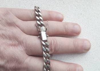 Srebrna bransoletka.