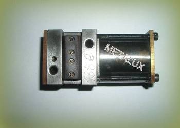 Rozdzielacz RS 138 - WIERTARKA WR 40 Rozdzielacz RS 138 - WIERTARKA WR 40