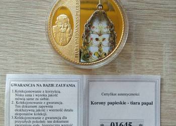 30. Medal okolicznościowy Korony Papieskie Tiara