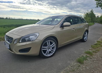 Volvo v60 d3 2.0 163KM