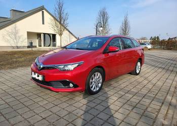 Toyota Auris Lift bez wkładu