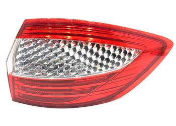 LAMPA PRAWY TYŁ FORD MONDEO MK4 Kombi 07-15 ŚWIATŁO TYLNA, PRAWA