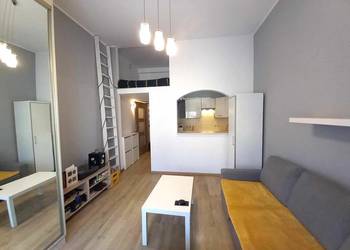 Kawalerka z antresolą 27m2 w centrum Wrocław ul. Komuny Paryskiej