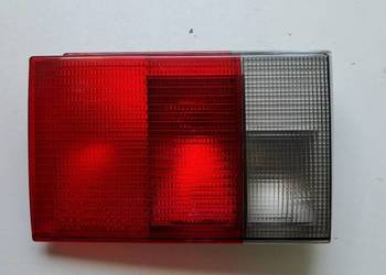 Lampa tylna wewnętrzna lewa 4A0945093 – Audi 100 C4 Sedan