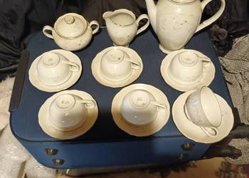 Porcelanowy serwis kawowy herbaciany