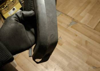 Mercedes W124 listwa błotnika progu zakończenie próg