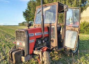 Massey Ferguson 255