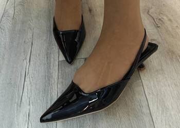 (42/43) Czarne, niskie czółenka wieczorowe z odkrytą piętą, NOWE