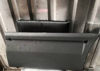 Iveco Daily III listwa drzwi prawy przód 500326809 500326942 Iveco Daily III listwa drzwi prawy przód 500326809 500326942