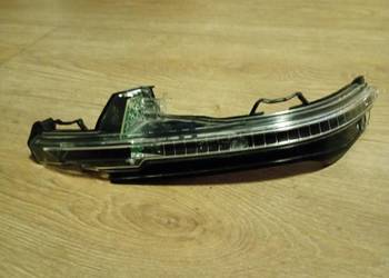 Audi Q5 80A Kierunkowskaz lusterka lewy 80A949101