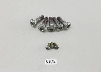 SRUBA SRUBY TARCZY PRZOD  YAMAHA XSR 125