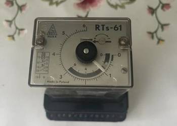Przekaźnik czasowy RTS-61 220V 50Hz 5A refa mera nieuzywany
