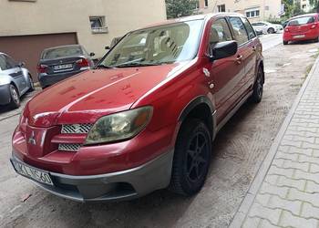 Mitsubishi Outlander 2.0 LPG opłaty dobry stan
